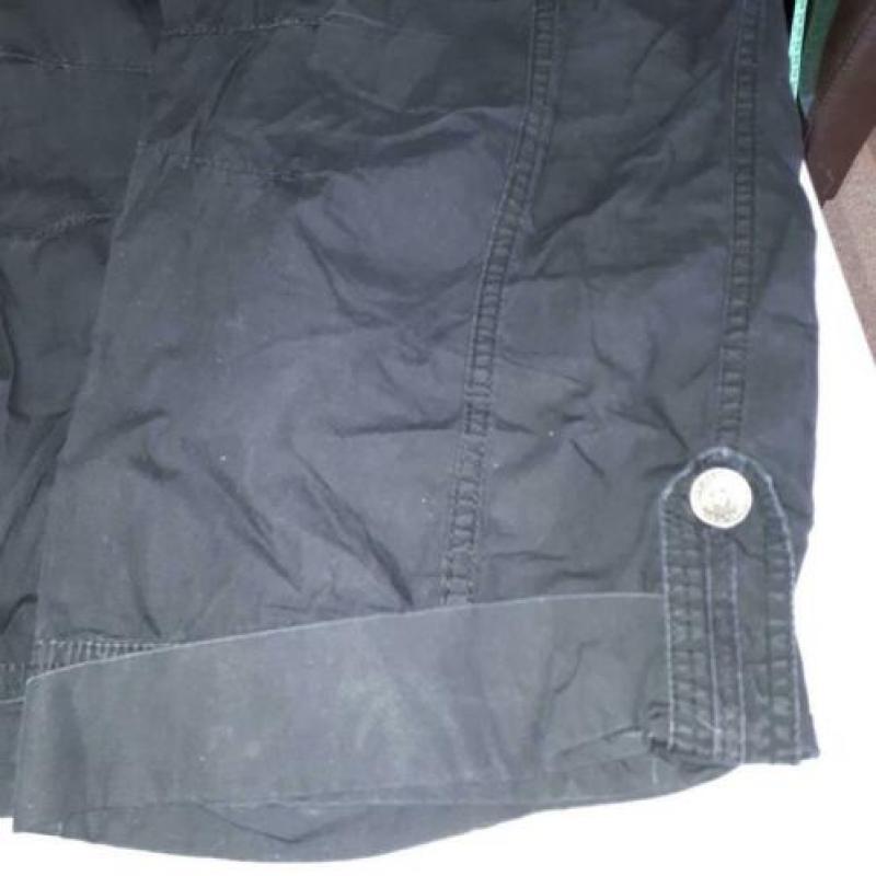 Capri broek zwart maat 46