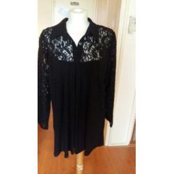 Prachtige blouse; magna (40-42) nieuw.