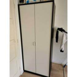 Ikea Askvoll kledingkast
