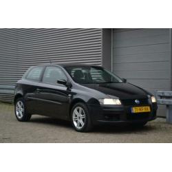 Fiat Stilo 1.9 JTD Business Connect ABARTH AIRCO NAVI. ELEK.