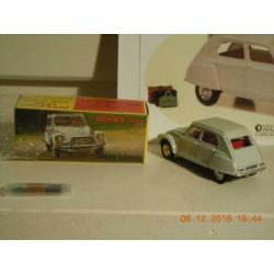 Citroen Dyane Model van het merk atlas dinky toys, no 1413.