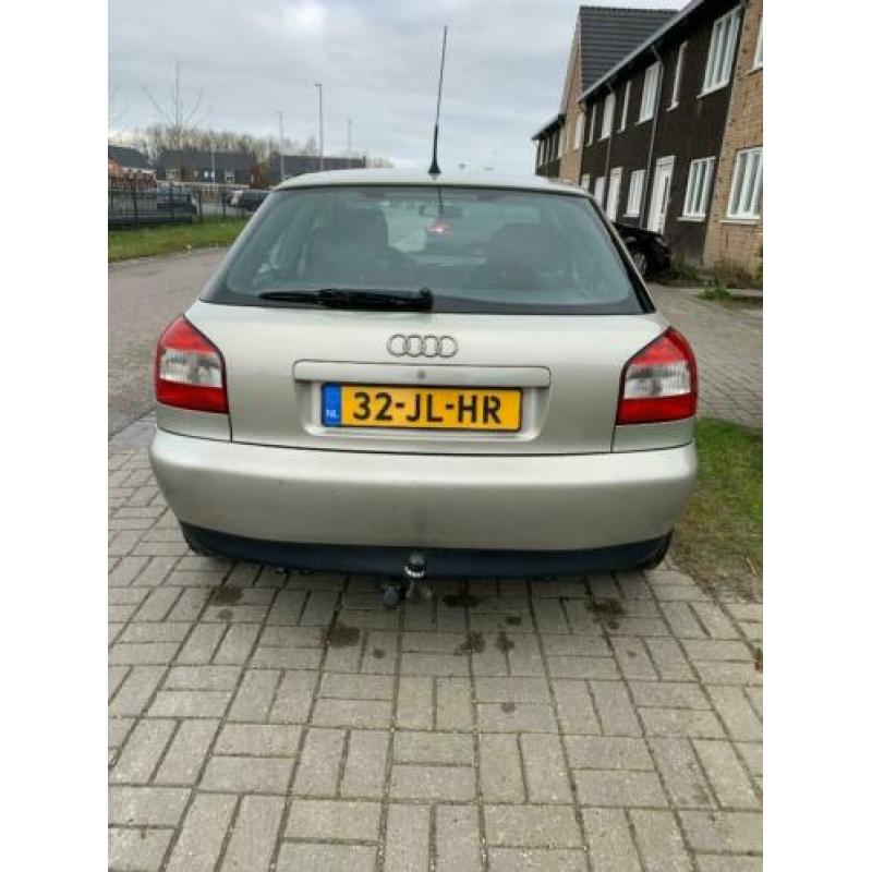 Audi A3 1.9 TDI 96KW 3D 2002 Beige
