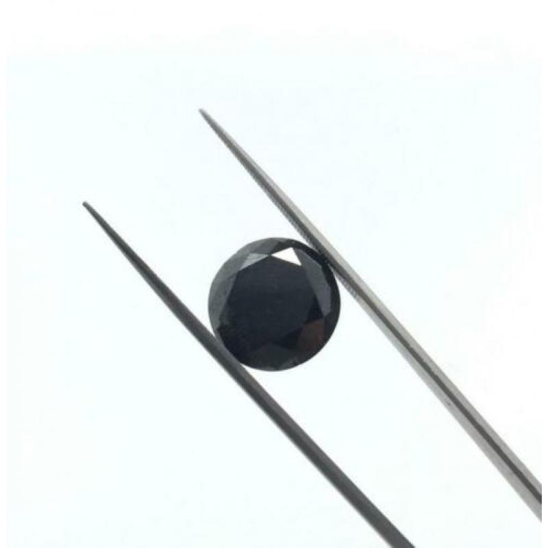 Diamant - 5.56 ct - Briljant - fancy black