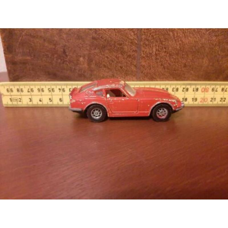 Corgi toys datsun 240z