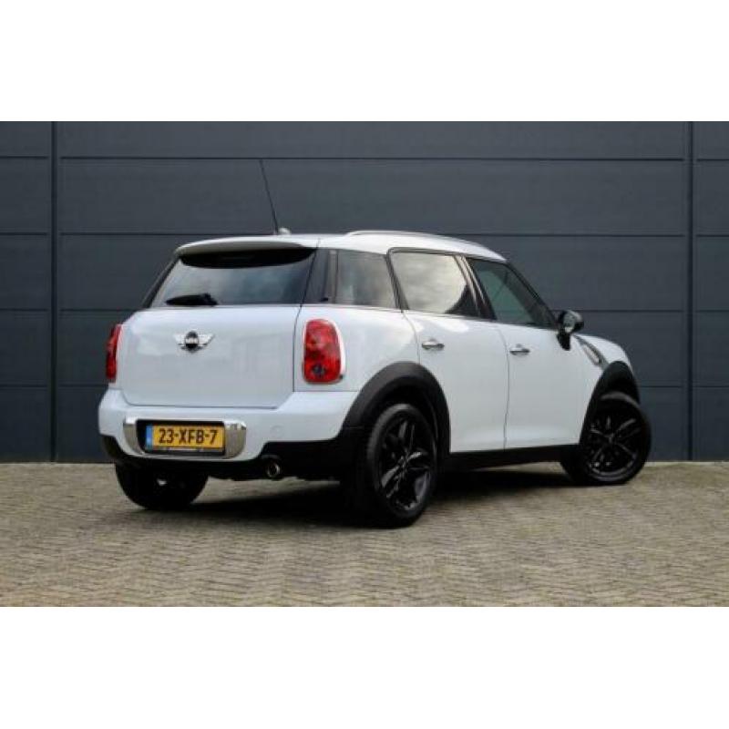 Mini Mini Countryman 1.6 One Edition (NAVIGATIE, AIRCO, CRUI