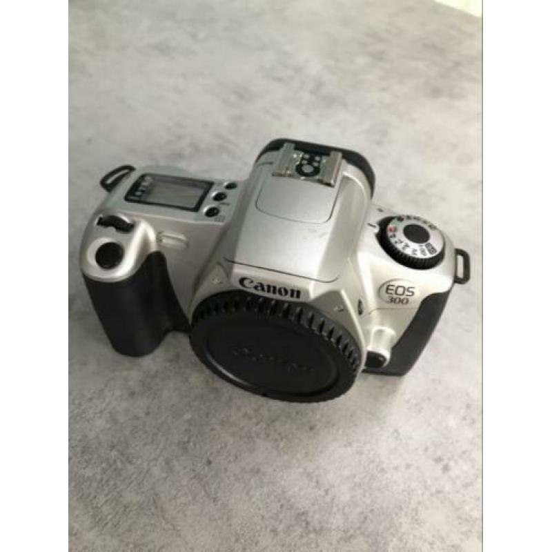 Canon EOS 300 - Body