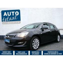 Opel Astra 1.4 5drs COSMO- Leer- Climate Control- Licht meta