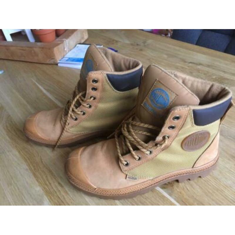 Bruine schoenen maat 39