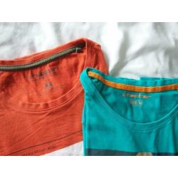 Zo goed als nieuw maat M tshirts 1 oranje en 1 groenachtig
