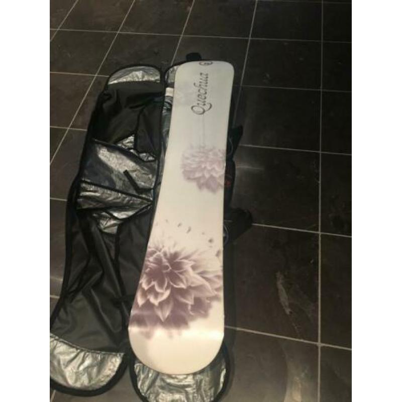 Snowboard, bindingen en tas.