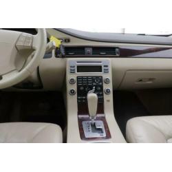 Volvo V70 2.5T Summum Automaat *Orig NL* | Xenon | Climate c