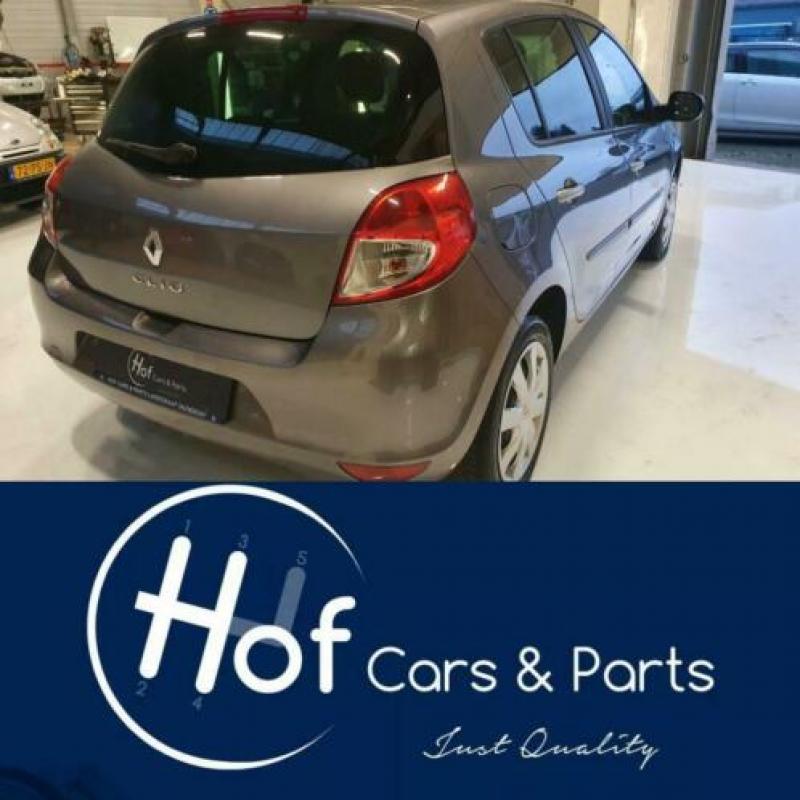 Zeer nette Renault clio 1.2 authentique 65296 km! Nieuwe apk