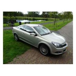 Opel Astra TwinTop 1.6 Enjoy