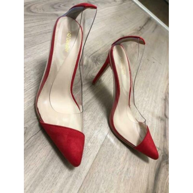 i love deezee pumps