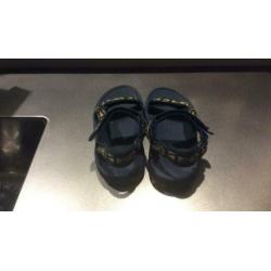 Teva sandalen maat 32