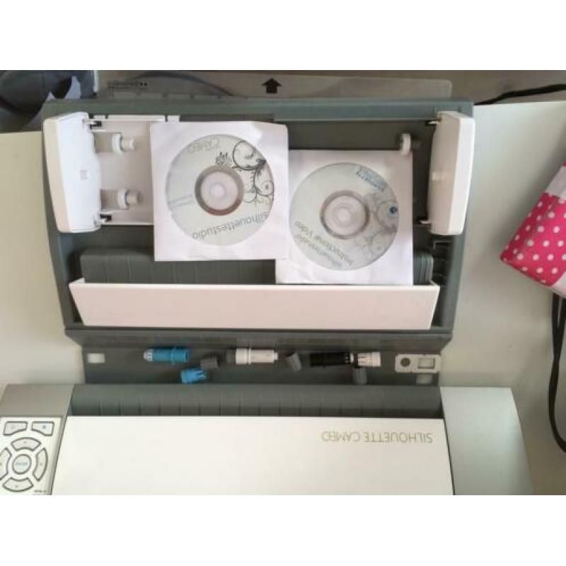 Silhouette cameo 1 plotter