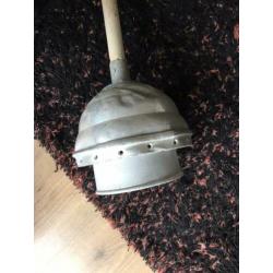 een mooie oude wasstamper - was stamper