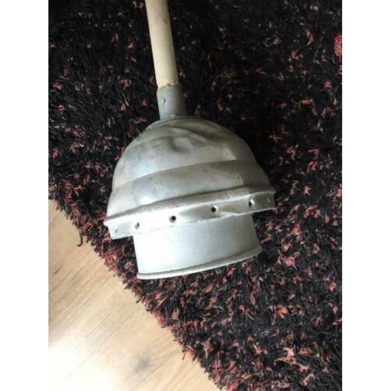 een mooie oude wasstamper - was stamper