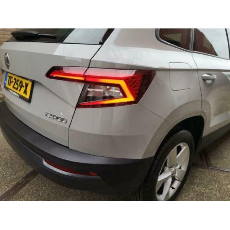 Skoda Karoq 1.0 TSI Greentech 115pk 2018 Grijs met NAP!