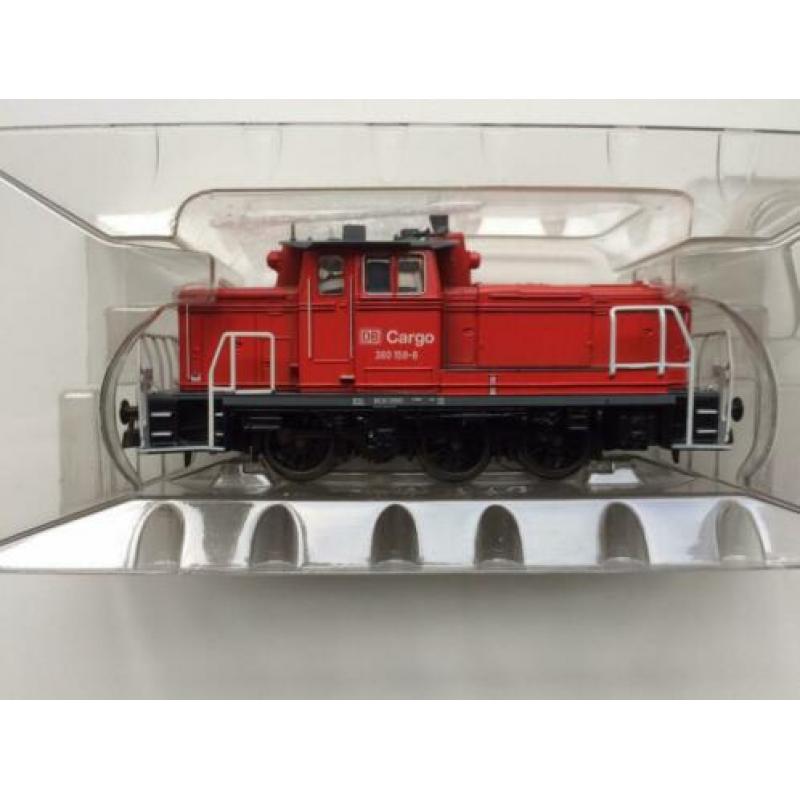 Märklin 37649 DB Cargo BR 360 met telexkoppeling