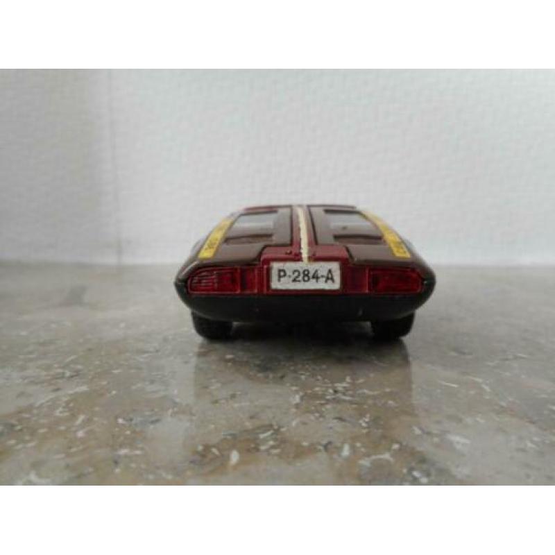 De Tomaso Mangusta / Pilen M-284 1:43