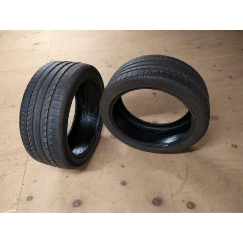 Continental 2 autobanden 255/40R20V XL