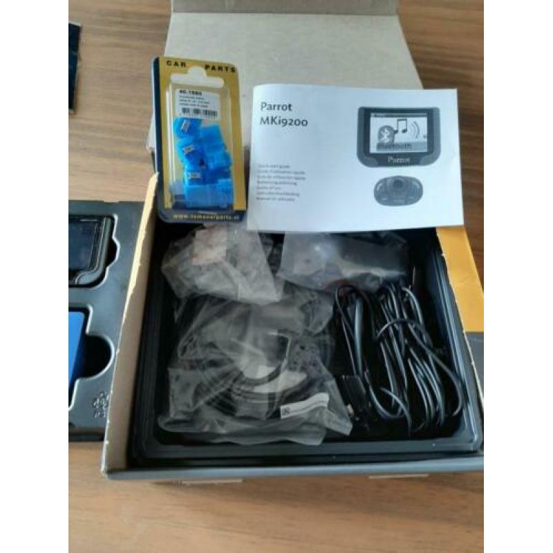 Parrot MKi9200