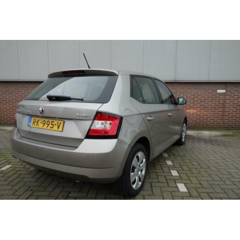 Skoda Fabia 1.2 TSI Ambition AIRCO / STOELVERW / CRUISE / BL