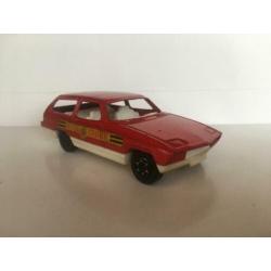 Model Corgi Cubs, 1/43 rood met witte kunststof onderzijde