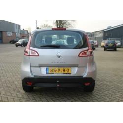 Renault Scénic 2.0 Expression AUTOMAAT / NAVI / CLIMA / TREK