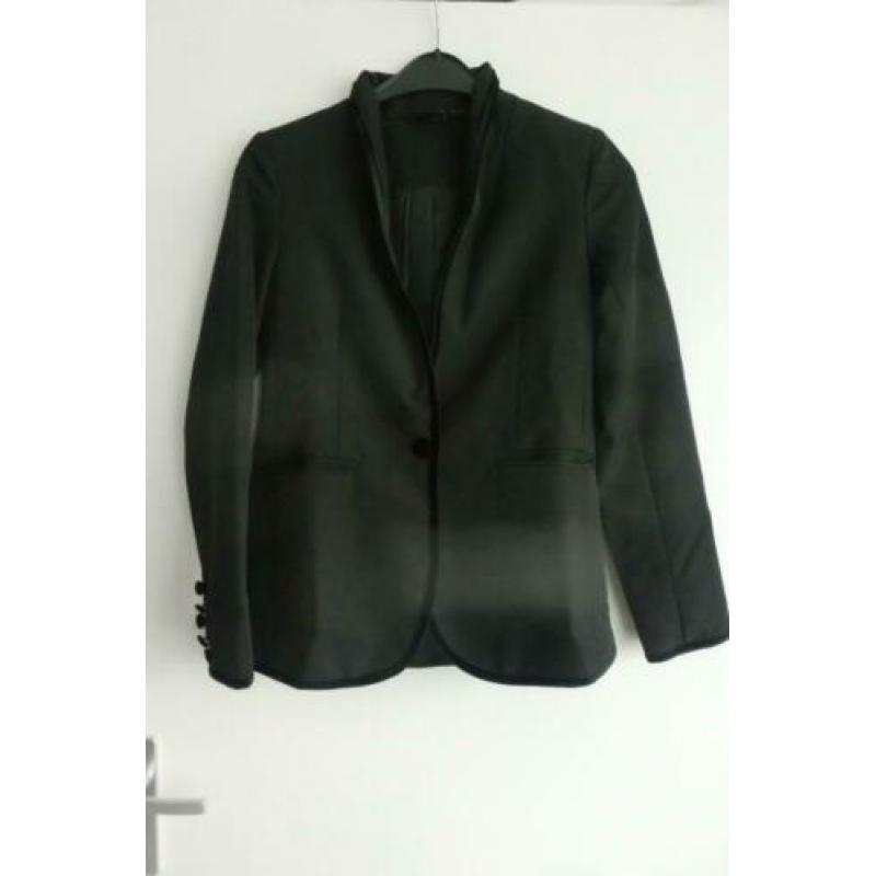Leuk colbert esmara heidi klum colbert zwart met bies maat 3