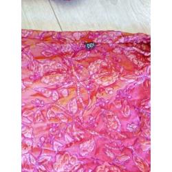 ( B 08) fleurige DIDI tuniek maat XL doorschijnend. ZGAN