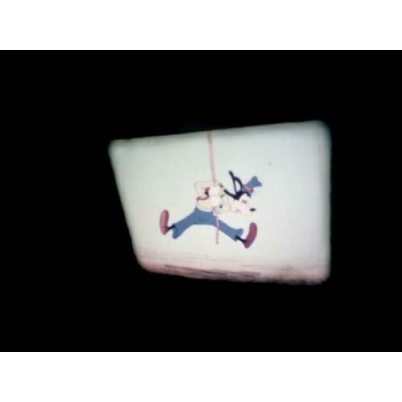 x 8mm film Walt Disney - Goofy's Gliders kleur - silent 20mt
