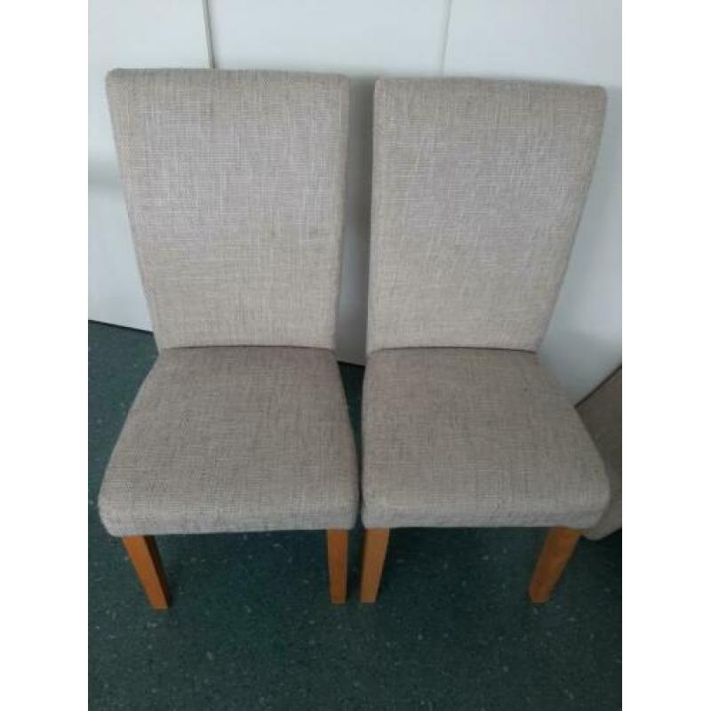 4 Eettafel stoelen