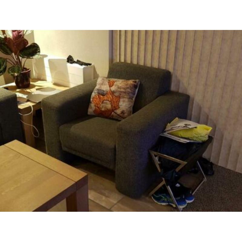 2,5 zitsbank met 2 fauteuils grijs (bankstel) keurige set !