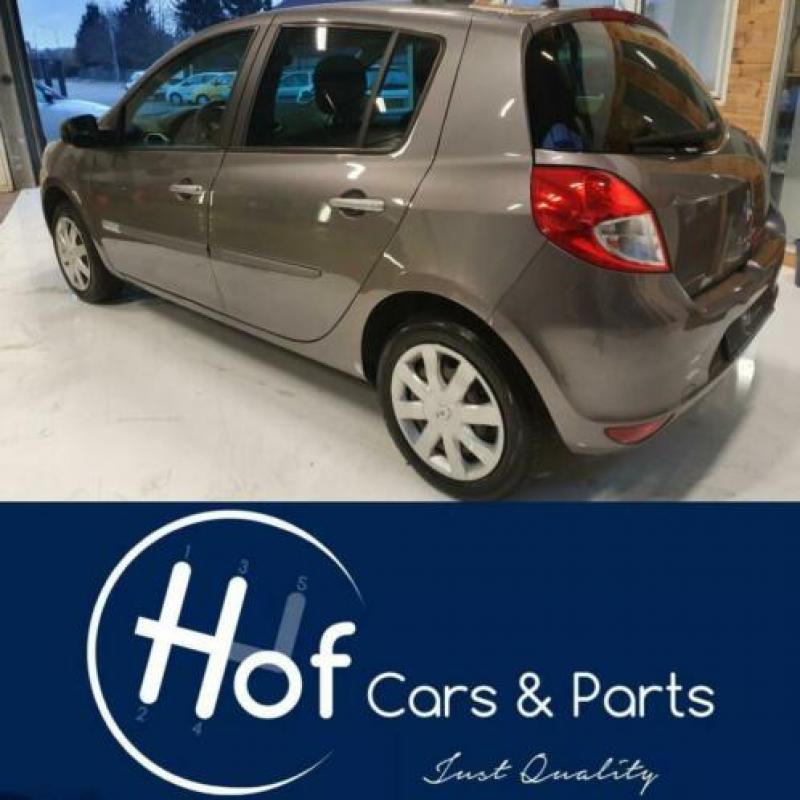 Zeer nette Renault clio 1.2 authentique 65296 km! Nieuwe apk