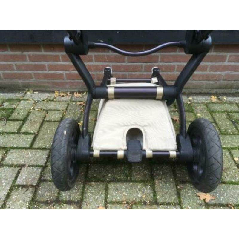 Joolz – Zand en Zwart Frame - wandelwagen, reiswieg, parasol