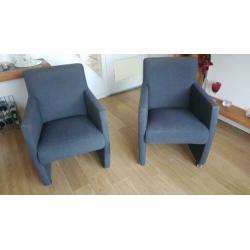 5 Eetkamer stoelen op wieltjes