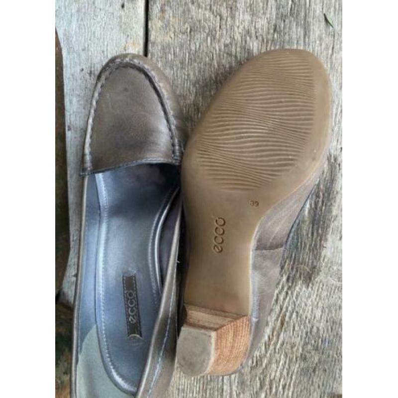 Taupe bruin leren leer Ecco pumps 39 nieuw kast opruiming