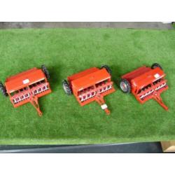 Massey-Ferguson 130 zaaimachine van Brains nr. 9577
