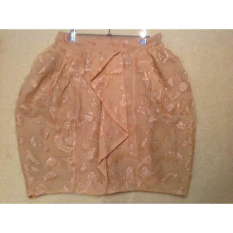 Mooi roze rokje van H&M, maat 42.