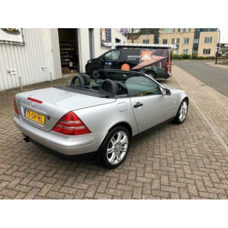 Mercedes-Benz SLK-klasse 230 K AUTOMAAT KM 181000 2995E