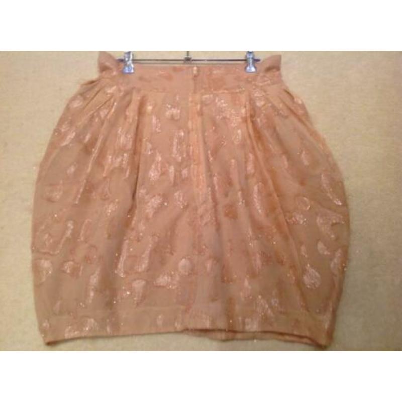 Mooi roze rokje van H&M, maat 42.