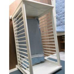 Ledikant wit brocante stijl