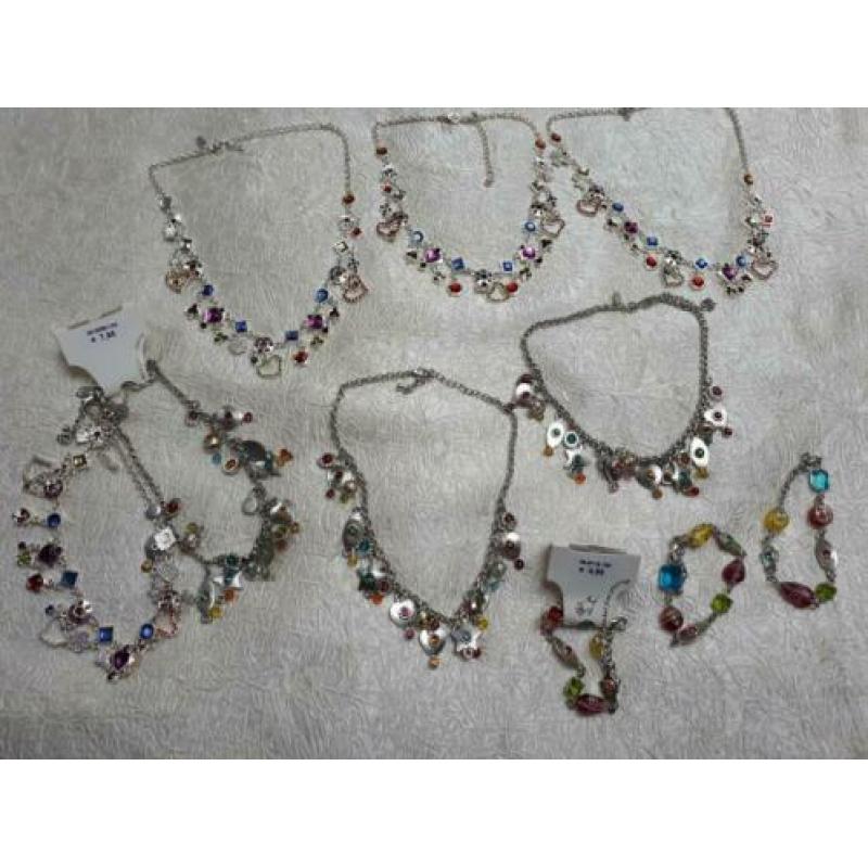 Armband met ketting