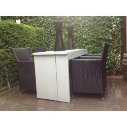 Tuintafel met 4 stoelen
