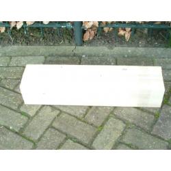 vuren latten 30 x 30mm - 65cm en 70 x 20 mm - 125 cm lang