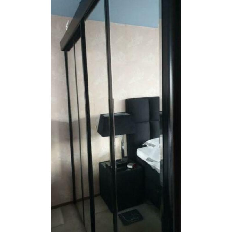 Slaapkamer meubel complete set in het zwart