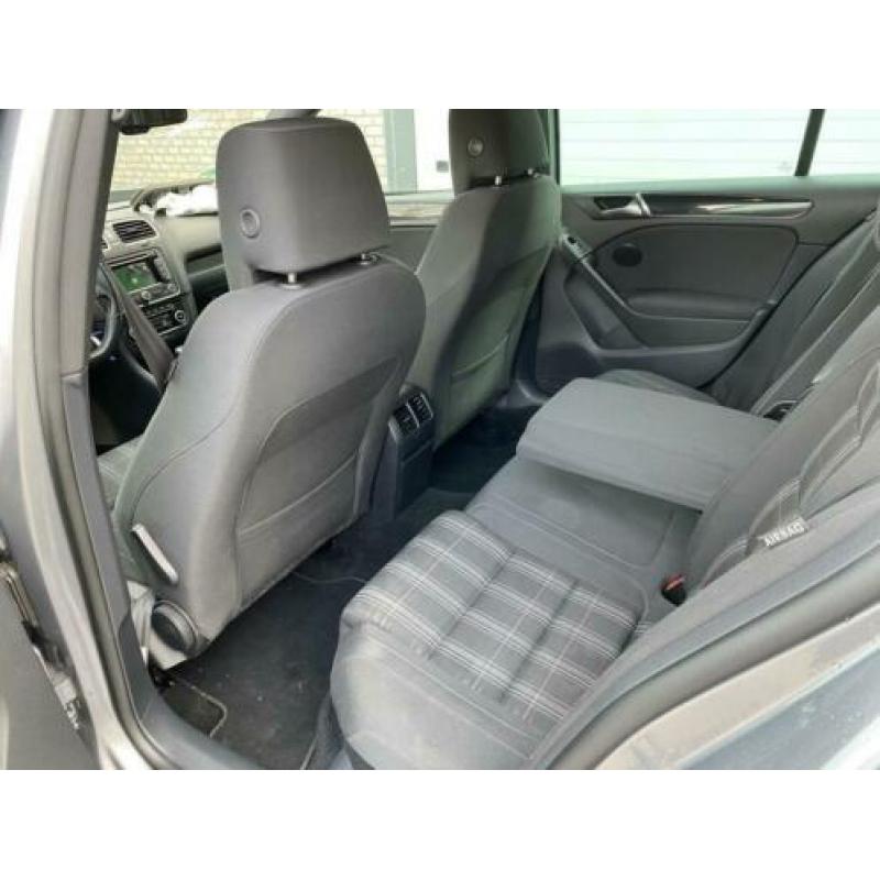 Volkswagen Golf 2.0 GTD 5 Deus Automaat (bj 2011)