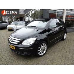Mercedes-Benz B-Klasse 200 CDi Automaat 140pk Avantgarde, vo